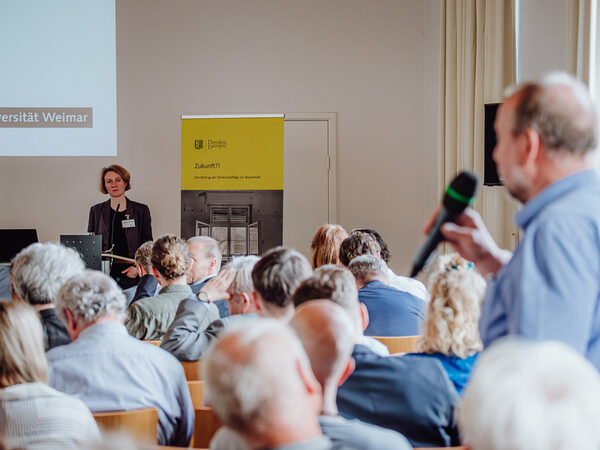 Nachfragen aus dem Plenum an Dr. Kirsten Angermann