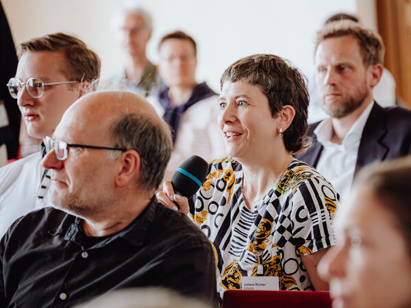 Blick ins Plenum während der Diskussion